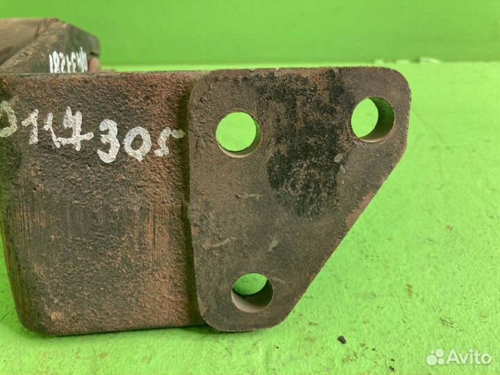 Кронштейн траверсы KAMAZ 5490-S5