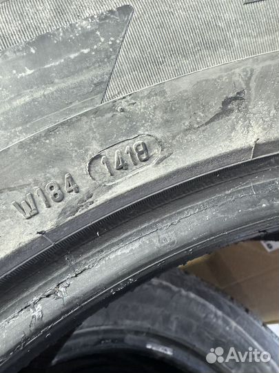 Pirelli Ice Zero 285/50 R20