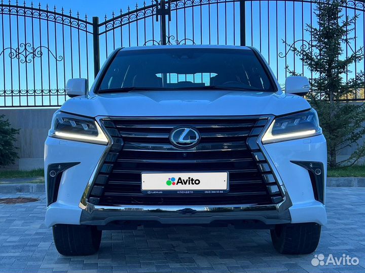 Lexus LX 4.5 AT, 2019, 8 000 км