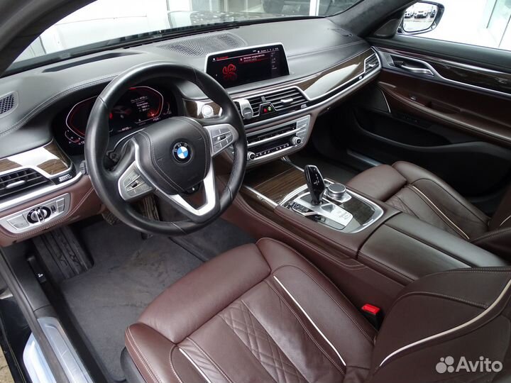 BMW 7 серия 3.0 AT, 2021, 44 133 км