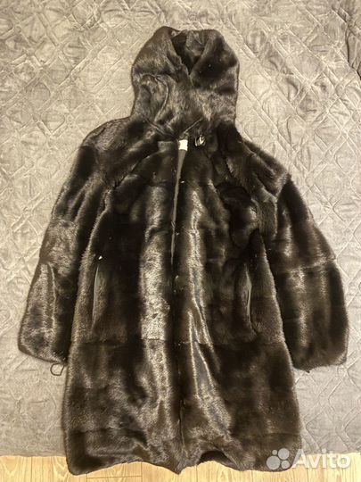 Шуба норковая с капюшоном 44 46