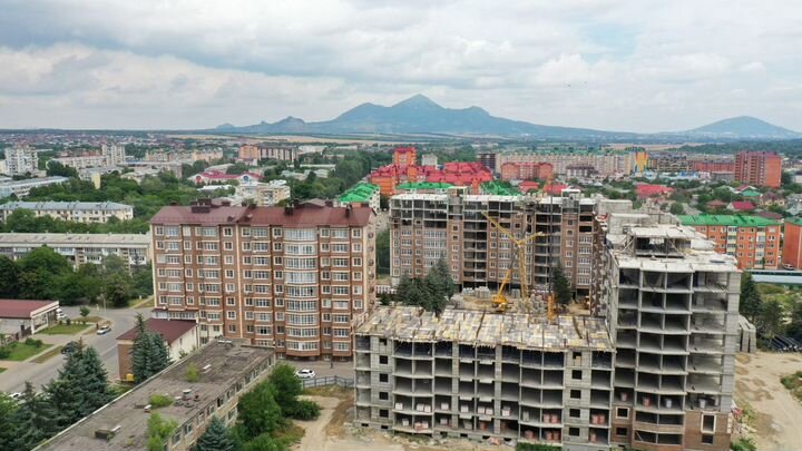 3-к. квартира, 91 м², 1/9 эт.