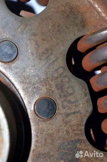 Диск сцепления scania R-series (01.04)