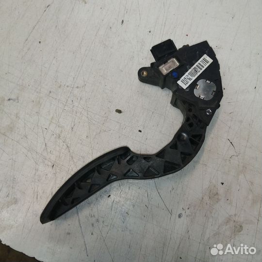 Педаль газа Renault Fluence
