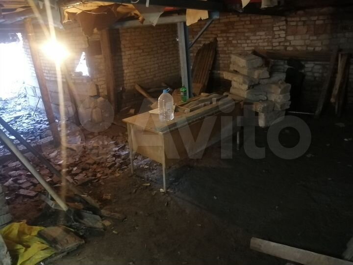 Гараж, > 30 м²