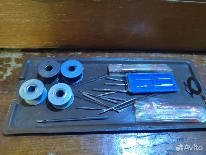 Швейная машинка ручная