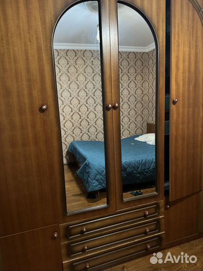 Спальный гарнитур бу