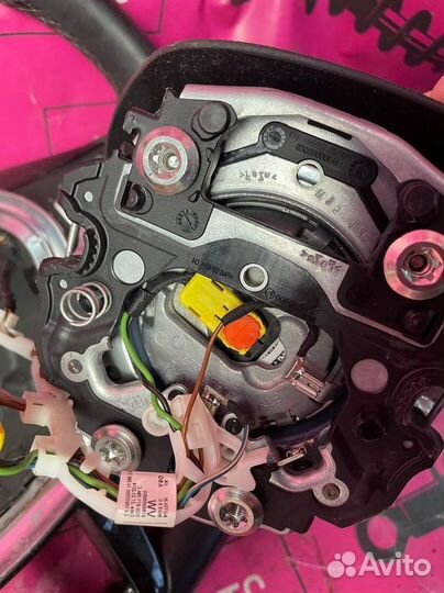 Руль Volkswagen Golf GTI VII