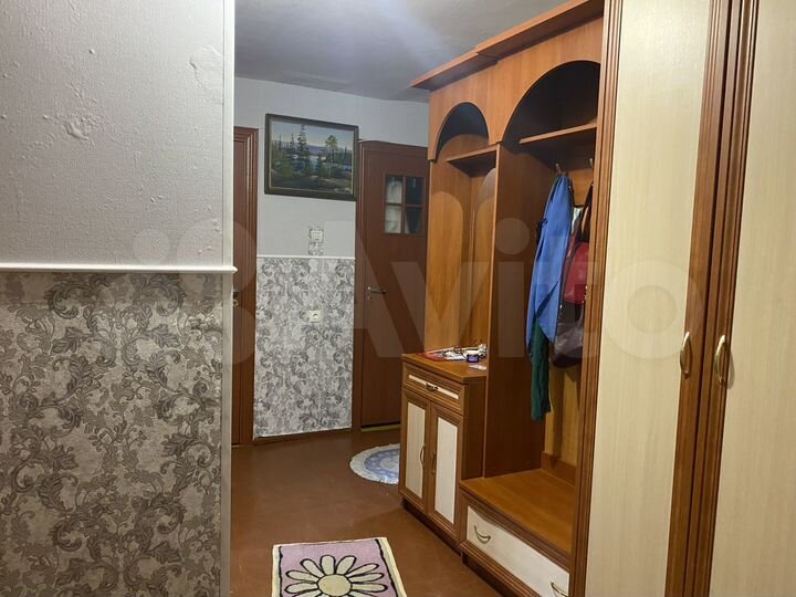 2-к. квартира, 51 м², 2/3 эт.