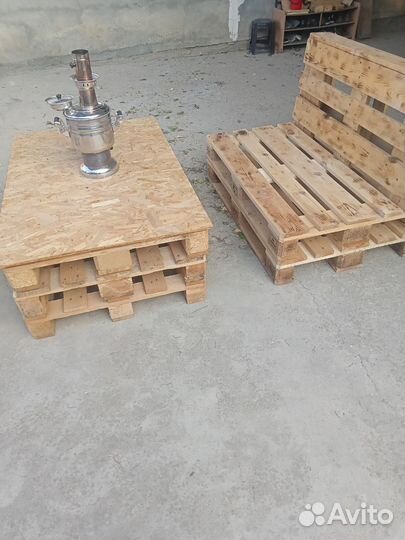 Диваны из поддонов