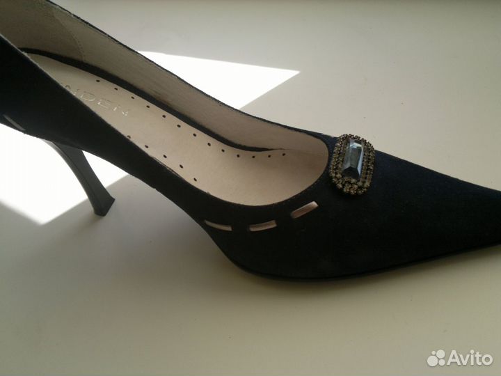 Туфли из натуральной замши