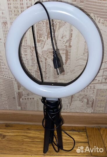 Кольцевая селфи лампа