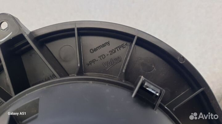 Моторчик печки bmw f20