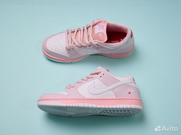 Nike SB Dunk Low QS 