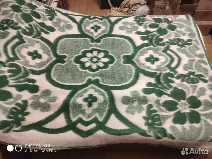 Шерстяное одеяло