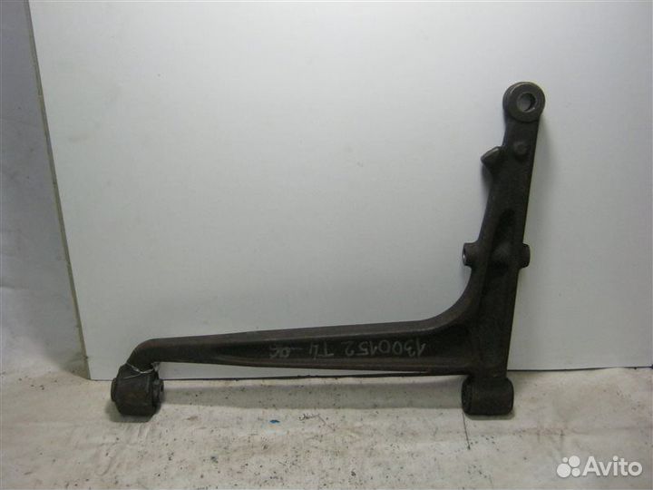 Рычаг передний нижний правый Volkswagen