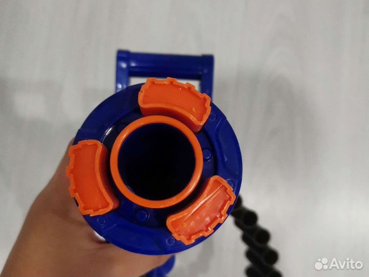 Игрушечный автомат полностью рабочий