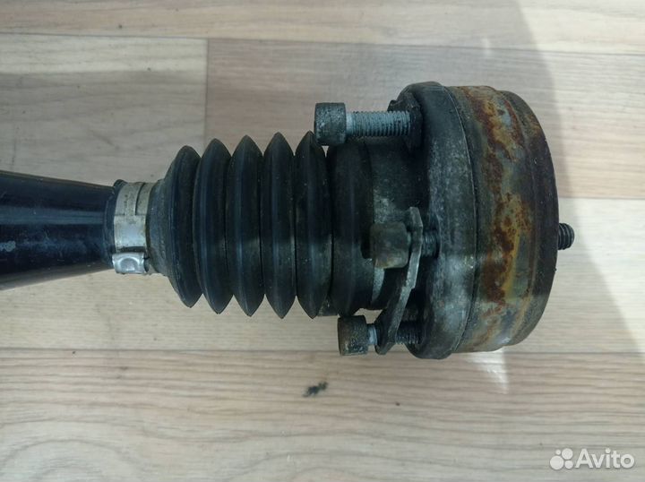 Полуось правая Skoda Fabia 2 (5J) 5J 2009