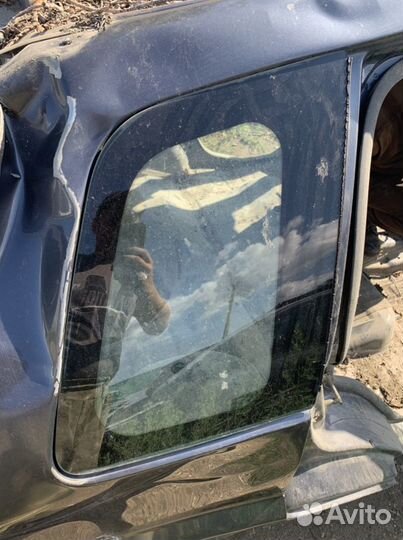 Форточки задние Ford Fusion