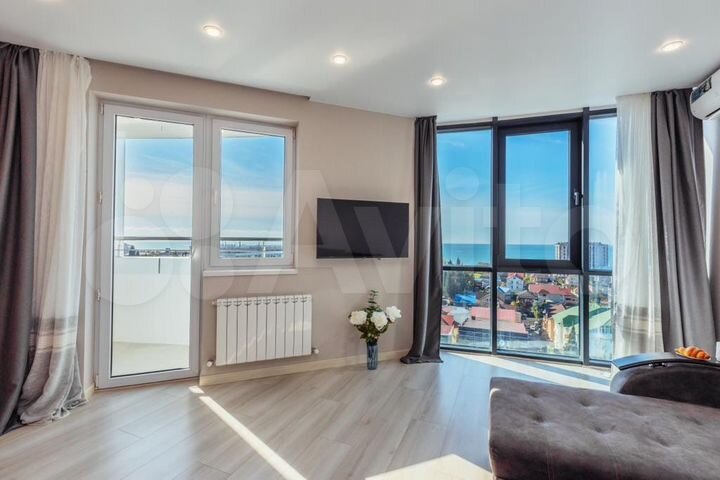 2-к. квартира, 50 м², 8/21 эт.