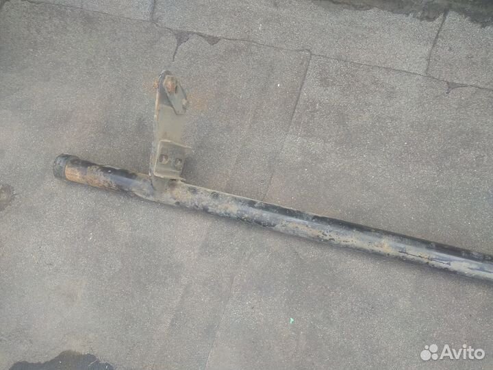 Задний упор-балка на Л200