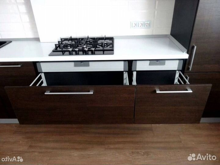 Кухонный гарнитур угловой в Москве