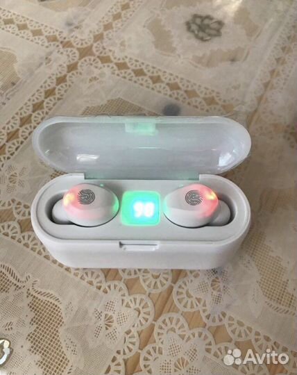 Беспроводные наушники