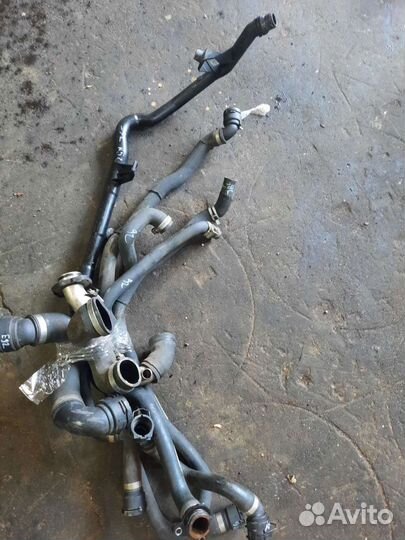 Патрубок системы охлаждения N52 N54 бмв 3