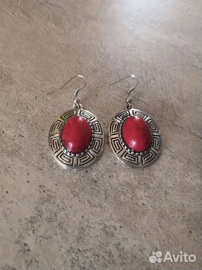 Серьги с кораллом