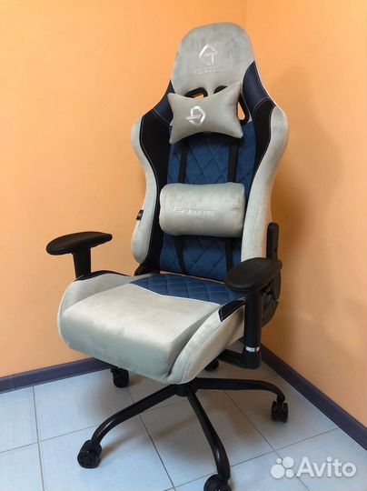 Кресло для игр. Игровое кресло с массажем