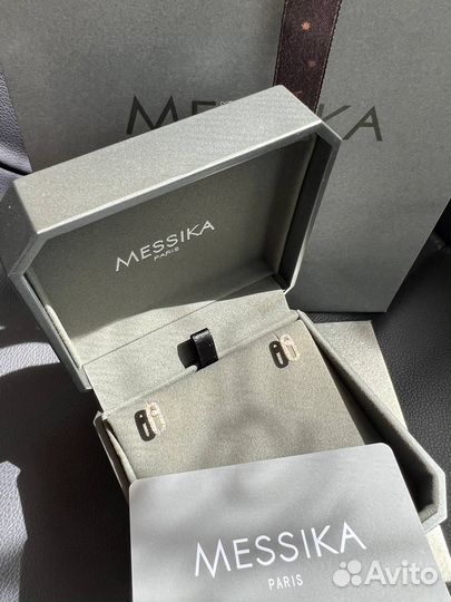 Серьги Messika