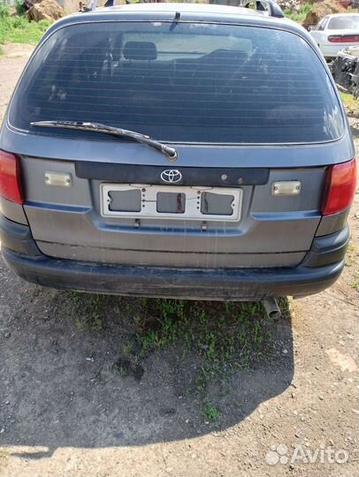 Toyota Caldina в разбор