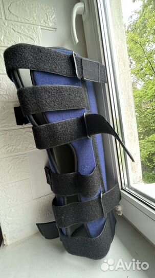 Бандаж на коленный сустав (фиксатор)