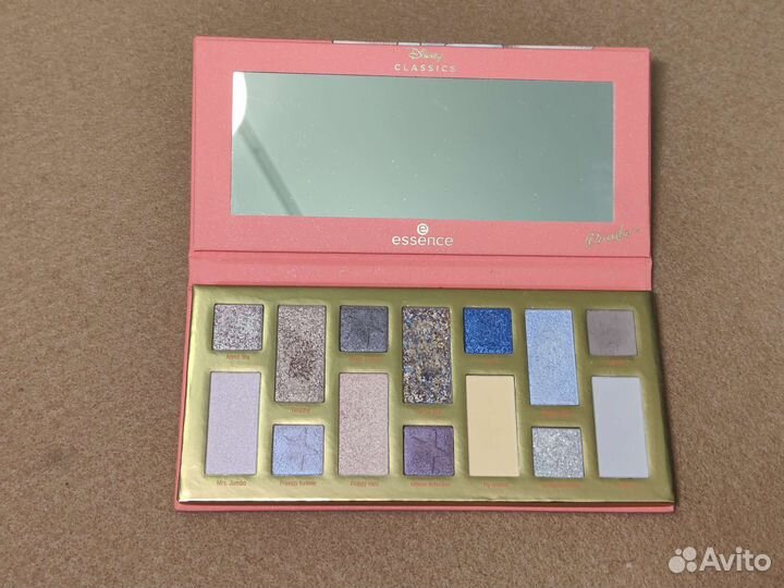 Палетка теней NYX Essence Sleek Vivienne sabo