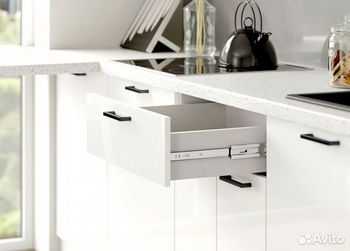 Кухня новая