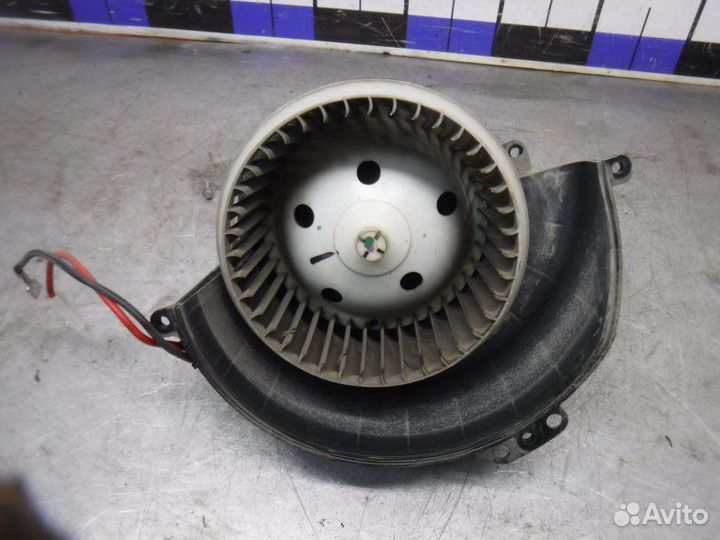 Моторчик отопителя Opel Astra H Z18XER 2008