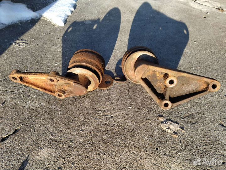 Подушка двигателя УАЗ