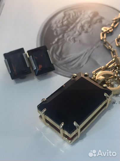 Колье Liz Claiborne