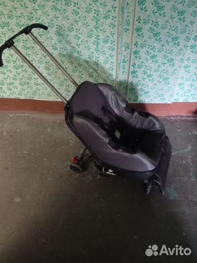 Детское автокресло