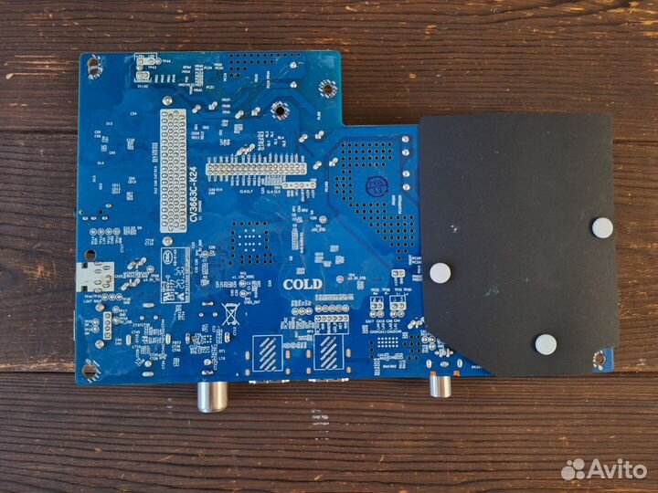 Main JUC7.820.00267398 supra STV-LC24LT0075W