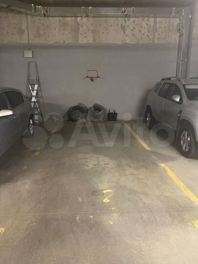 Машиноместо