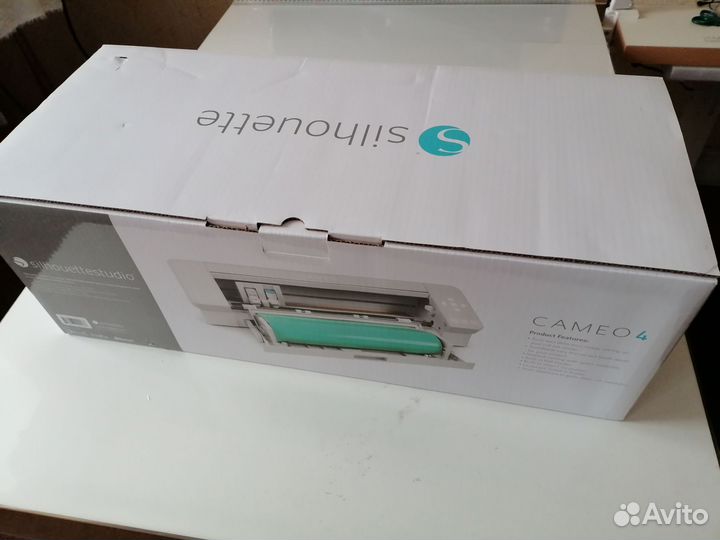 Плоттер Silhouette Cameo 4