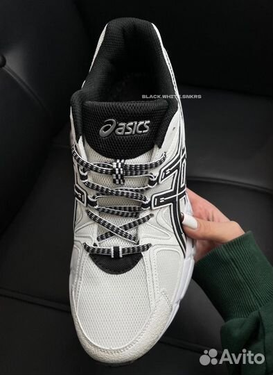 Мужские кроссовки Asics белые