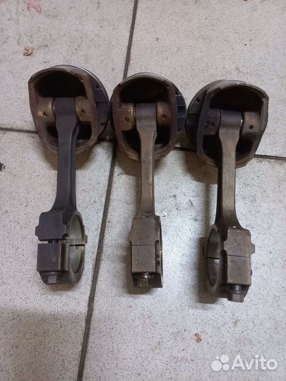 Поршня с шатунами zeteс 2.0л. Форд Фокус 1