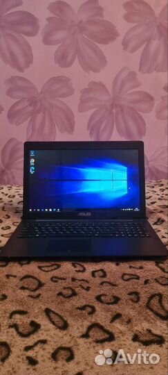 Ноутбук asus
