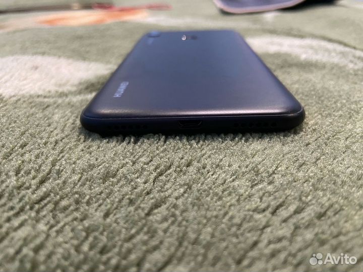 HUAWEI Y7 (2019), 3/32 ГБ
