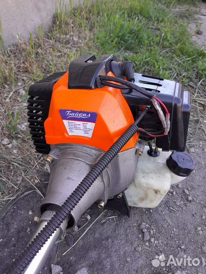 Триммер бензиновый