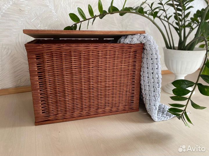 Сундук плетеный