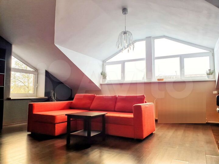 3-к. квартира, 77 м², 4/4 эт.