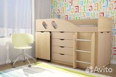 Двухъярусная кровать